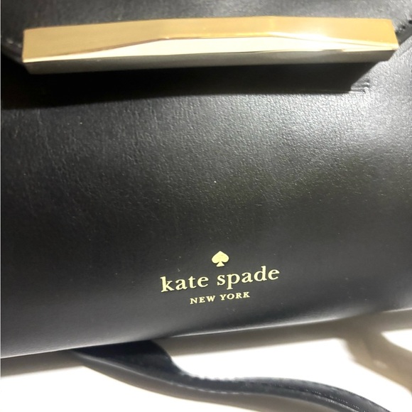 Kate Spade Black Satchel with Gold Accent shoulder handbag - Picture 4 of 7